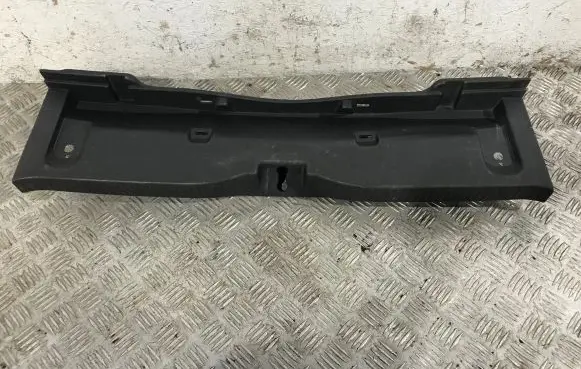 Toyota Auris 150 Trunk/boot sill cover protection 6471602080B1 6471602080