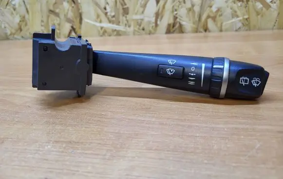 Volvo XC90 Wiper control stalk 30739218 06W10D