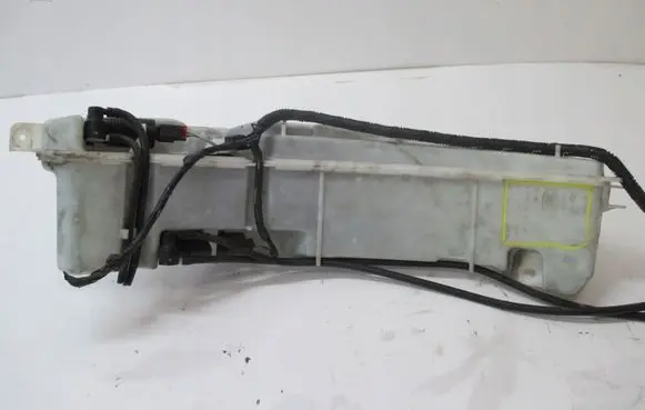 BMW 2 Active Tourer U06 Windshield washer fluid reservoir/tank CPLA17B613BE