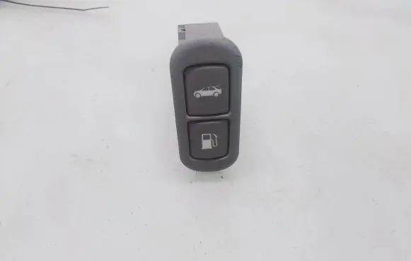 KIA Sorento Fuel tank opening switch 623W02150 935503E000