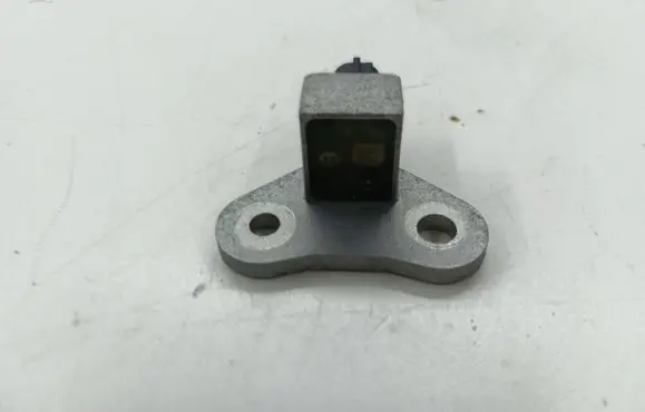 Mazda CX-7 Airbag deployment crash/impact sensor