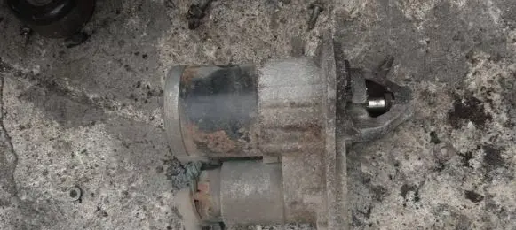 Nissan Qashqai Starter motor M000T32171 23300BC20A