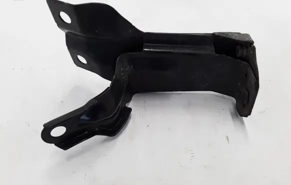 Volvo XC60 Radiator mount bracket