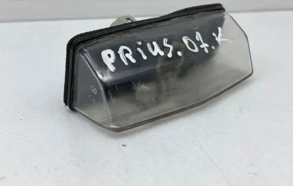 Toyota Prius (XW20) Number plate light A045053