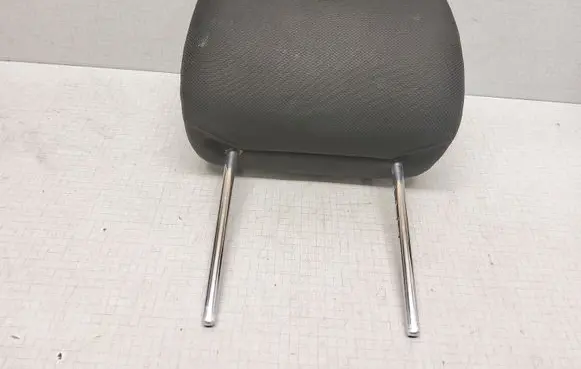 Toyota Corolla Verso E121 Front seat headrest 