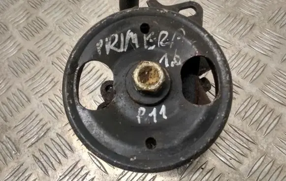 Nissan Primera Power steering pump