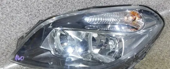 Mercedes-Benz B W246 W242 Headlight/headlamp A2468200161