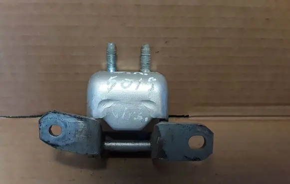 Suzuki SX4 Rear door upper hinge UL63J