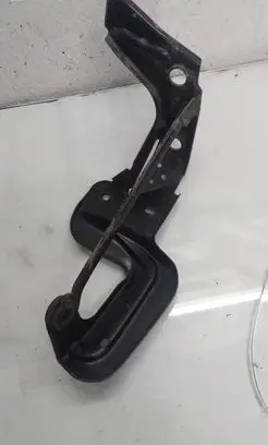 Audi A6 S6 C6 4F Intercooler pipe mounting bracket 4F0145814