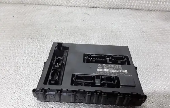 Mercedes-Benz A W169 Comfort/convenience module A1695405645