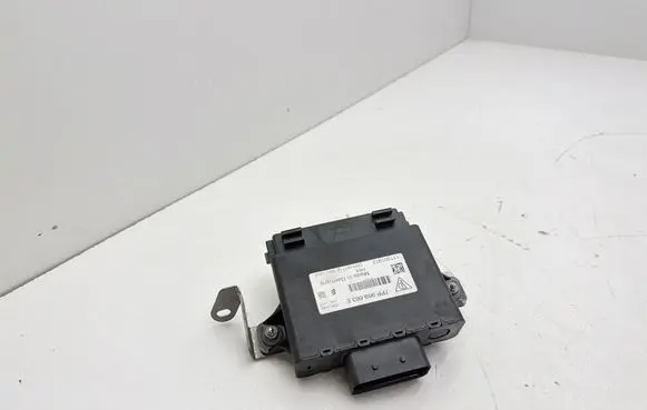 Volkswagen Touareg II Voltage converter/converter module 7PP959663E SW0042