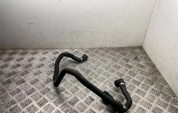 BMW 5 F10 F11 Engine coolant pipe/hose 8511760