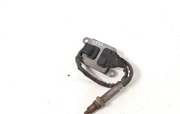 Mercedes-Benz E W212 Lambda probe sensor A0009053403