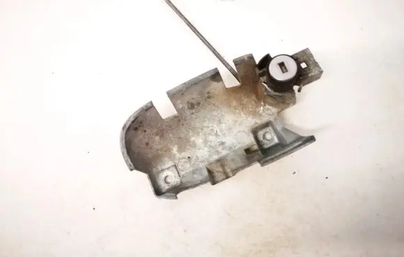 Volvo S40, V40 Front door lock (next to the handle) 