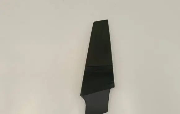 Tesla Model S (B) Pillar trim (exterior) f14942 100453400B