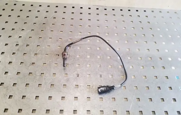 Audi Q7 4L Exhaust gas temperature sensor 059906088A