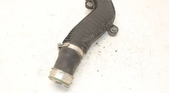 Intercooler hose/pipe