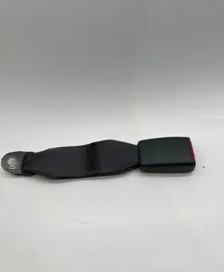 Mitsubishi Galant Rear seatbelt buckle G2285