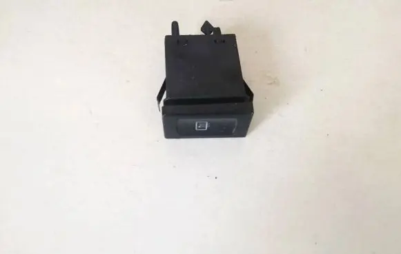 Volkswagen PASSAT B5 Windscreen/window heater switch 3b0959621c