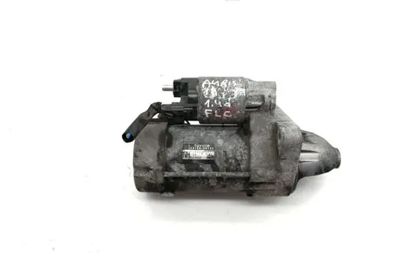 Toyota Auris E180 Starter motor 281000N120