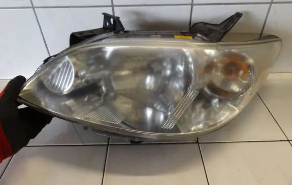 Mazda MPV II LW Headlight/headlamp