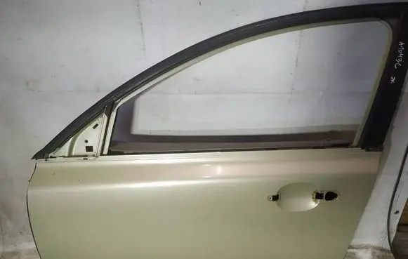 Volvo S40 Front door