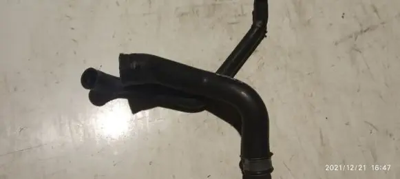Mercedes-Benz Sprinter W906 Engine coolant pipe/hose A9065012482