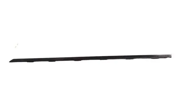 Alfa Romeo Giulia Front door glass trim molding 7798247