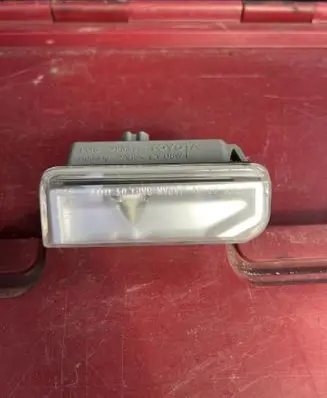 Lexus IS 220D-250-350 Number plate light 5344 E130651