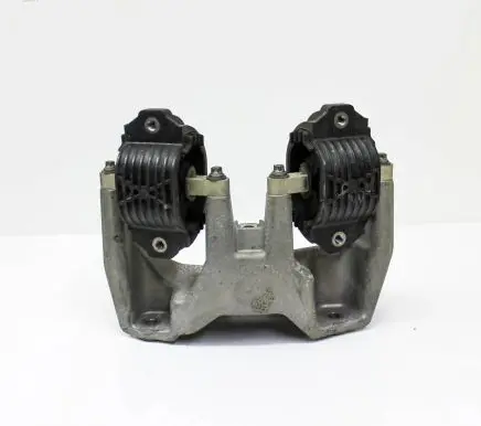 BMW 5 F10 F11 Gearbox mounting bracket 6781237
