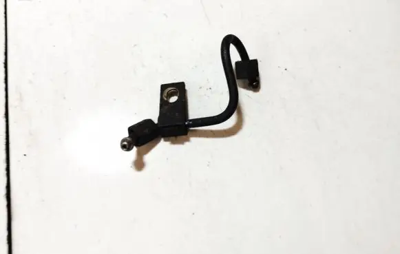 Ford Focus C-MAX Fuel line pipe