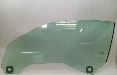 BMW M4 G82 G83 Front door window glass four-door 7955243