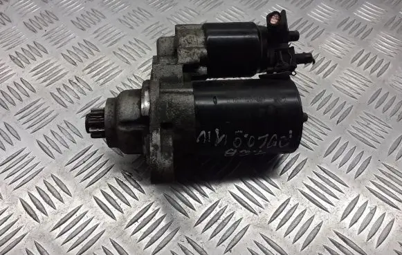Volkswagen Polo IV 9N3 Starter motor 02T911023G