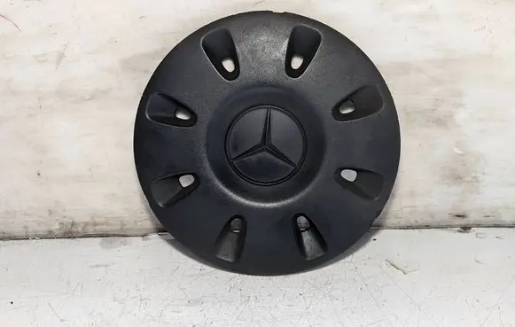 Mercedes-Benz Vito Viano W639 Original wheel cap A6394010825