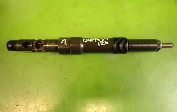 Jaguar X-Type Fuel injector