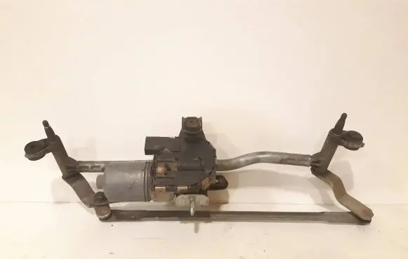 Volkswagen Caddy Front wiper linkage and motor 2K1955023E