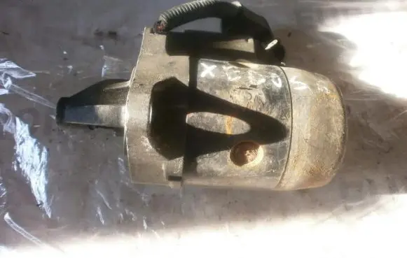 Mazda Xedos 6 Starter motor m3t24482