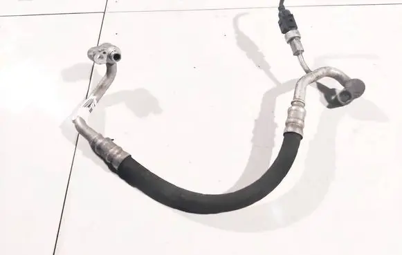 Audi TT TTS Mk2 Air conditioning (A/C) pipe/hose