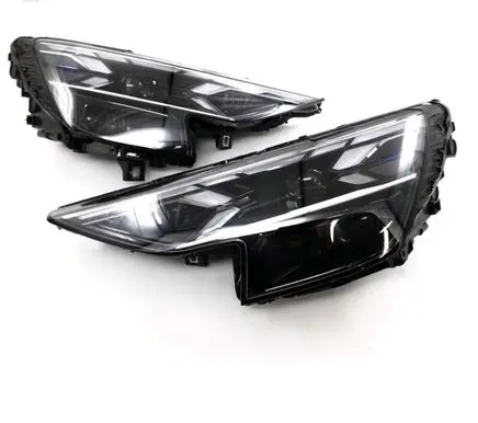 Audi Q8 Headlights/headlamps set 4M8941085