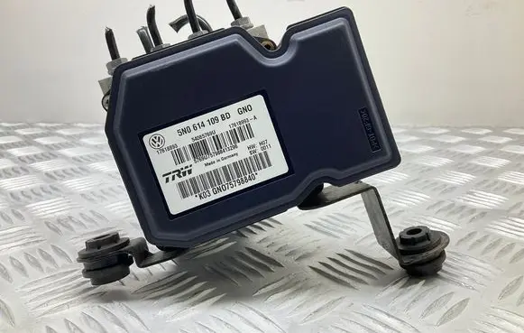 Volkswagen Tiguan ABS Pump 5N0614109BD
