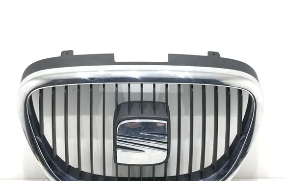 Seat Altea Front grill 5P0853679