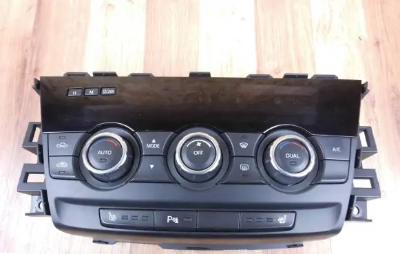 Mazda 6 Climate control unit GHS461190C GHS461190