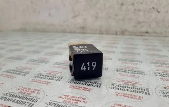 Volkswagen Sharan Glow plug pre-heat relay 7M5919506