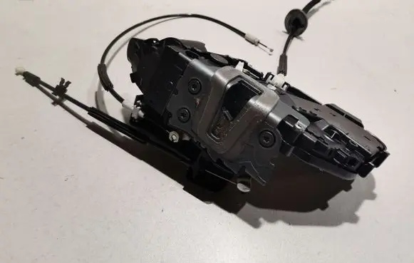 Land Rover Range Rover Sport L320 Front door lock 6W8A21813GD