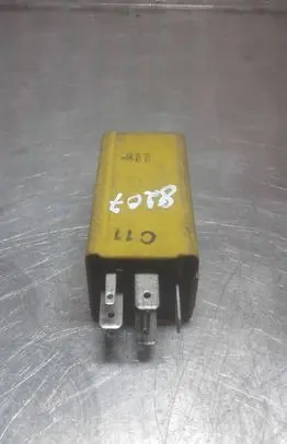 Audi A6 S6 C5 4B Other relay 447959875 5DS00443301