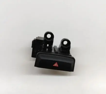 Maserati Ghibli Hazard light switch 670071372