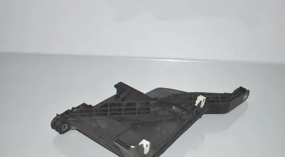 BMW 2 F46 Battery tray heat shield 7351482 51717351482