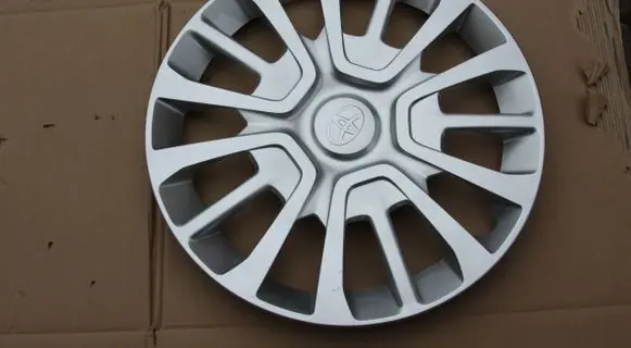 Toyota Proace R16 wheel hub/cap/trim PZ4L0H06651H
