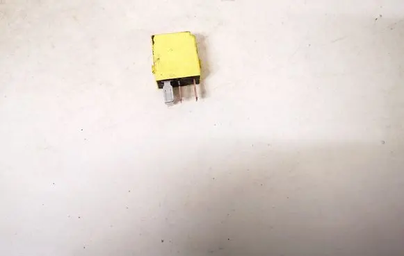 Mercedes-Benz C W203 Other relay 0025421219 4rd007814-02
