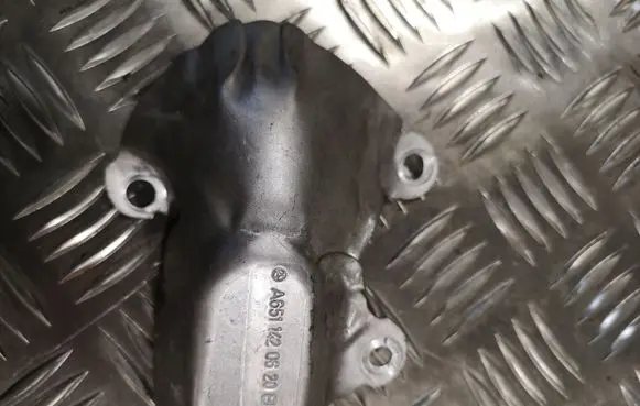 Mercedes-Benz E A207 Heat shield in engine bay A2055010820 A2055010820EK